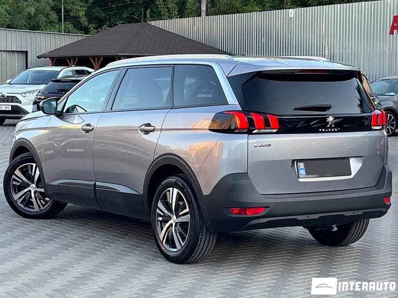Peugeot 5008 2018 — Миниатюра 2