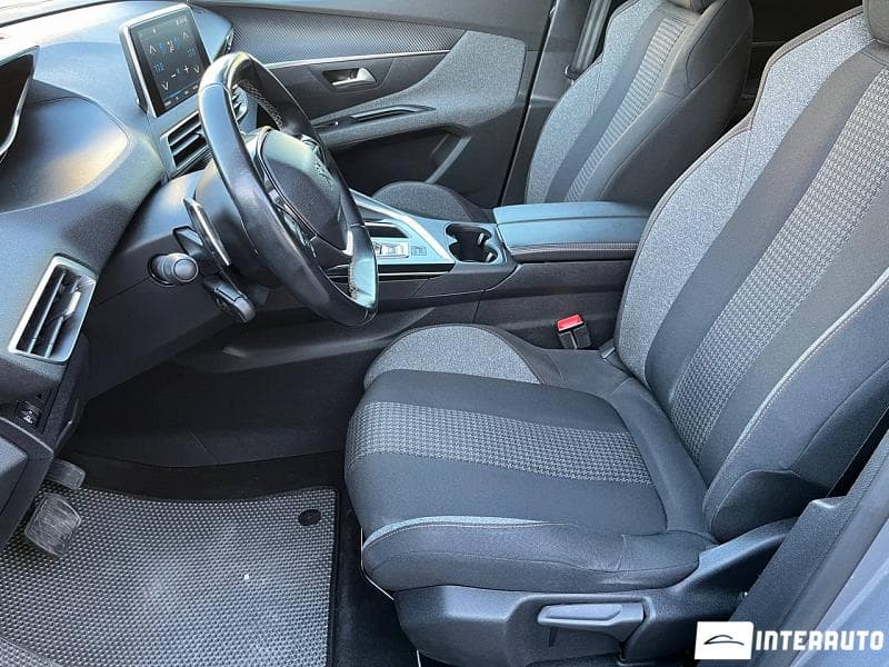 Peugeot 5008 2018 — Миниатюра 6