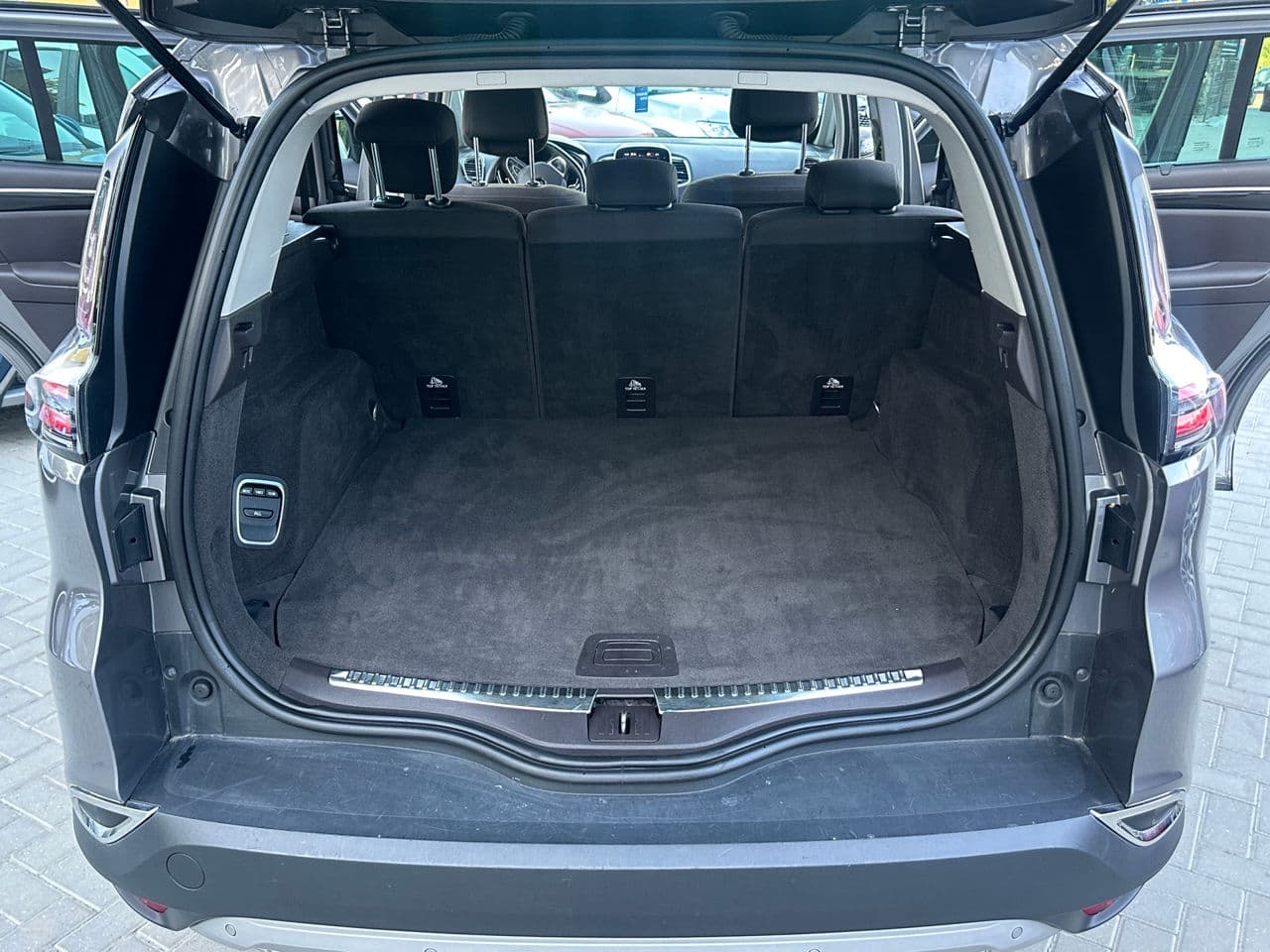 Renault Espace 2018 — Миниатюра 21