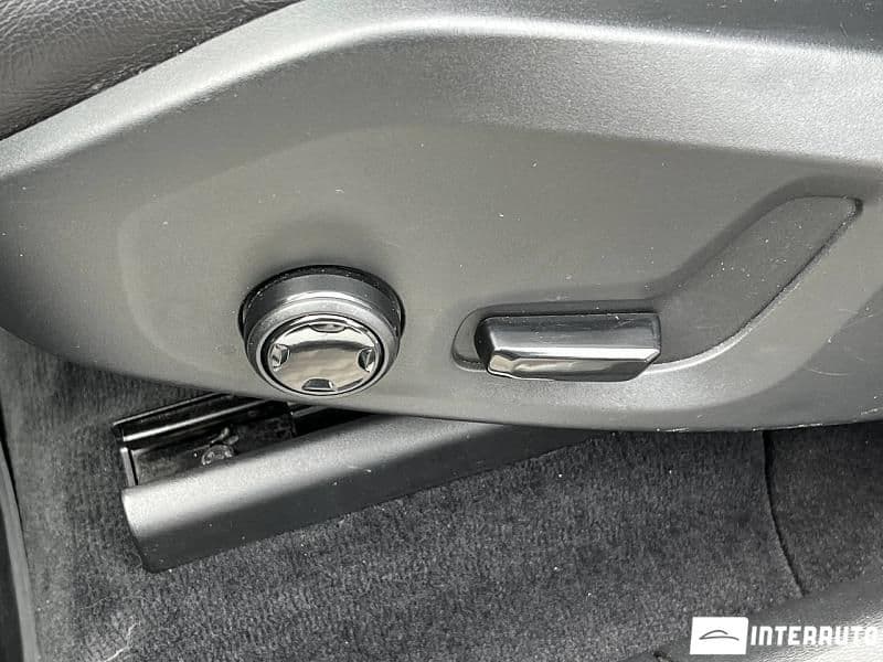Volvo XC 60 2017 — Миниатюра 19
