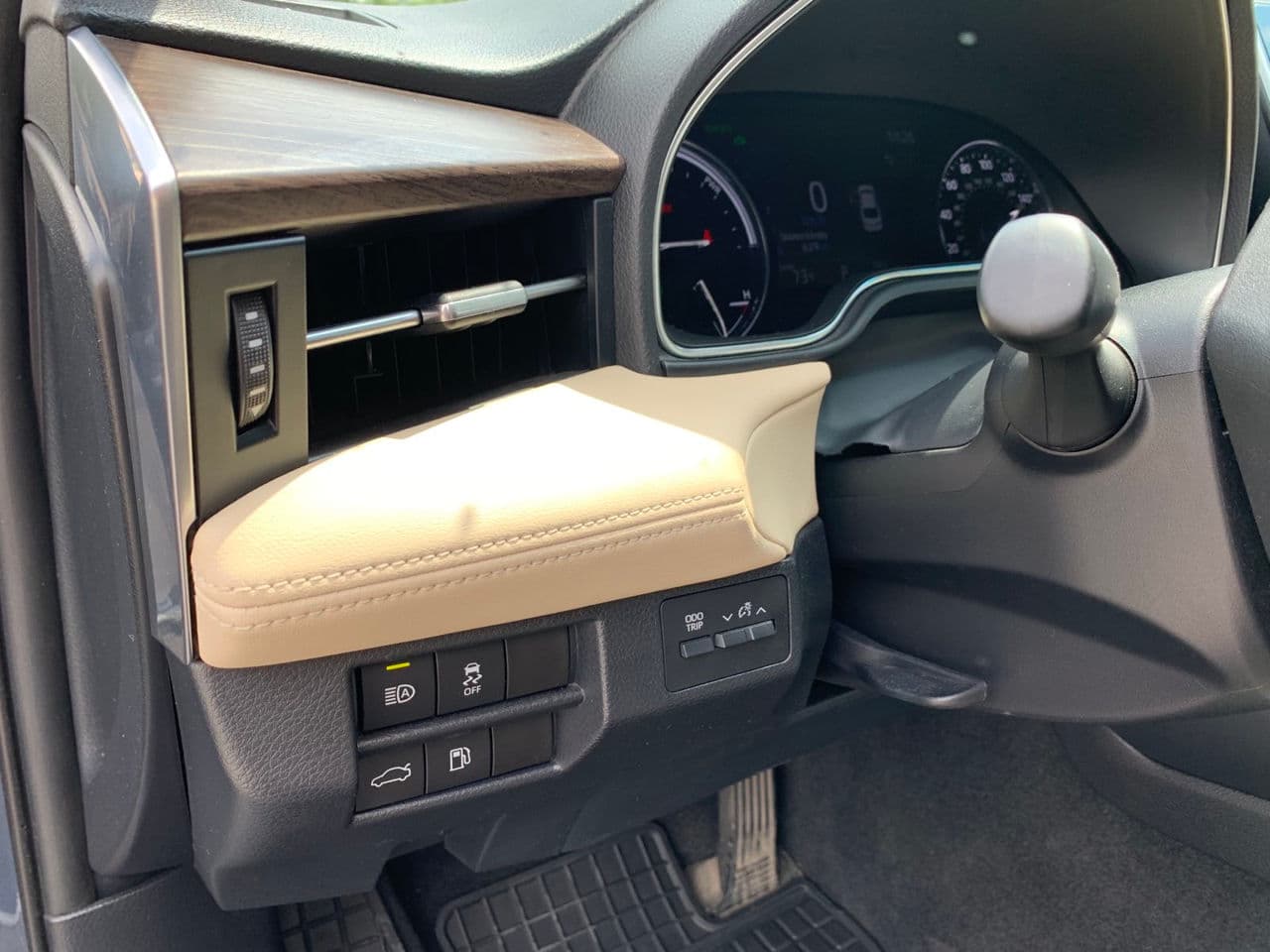 Toyota Avalon 2020 — Миниатюра 10