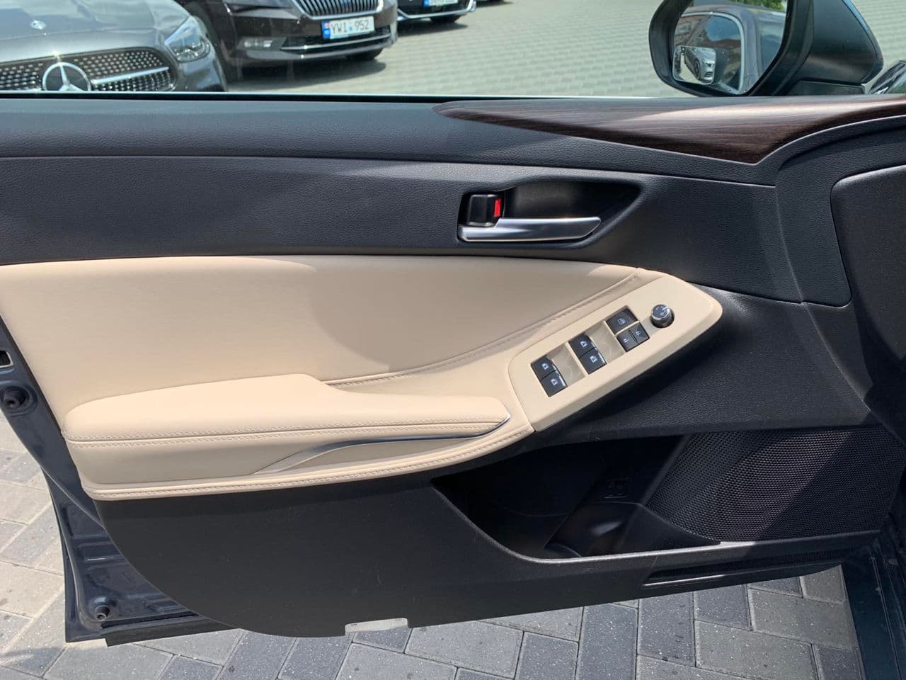 Toyota Avalon 2020 — Миниатюра 7
