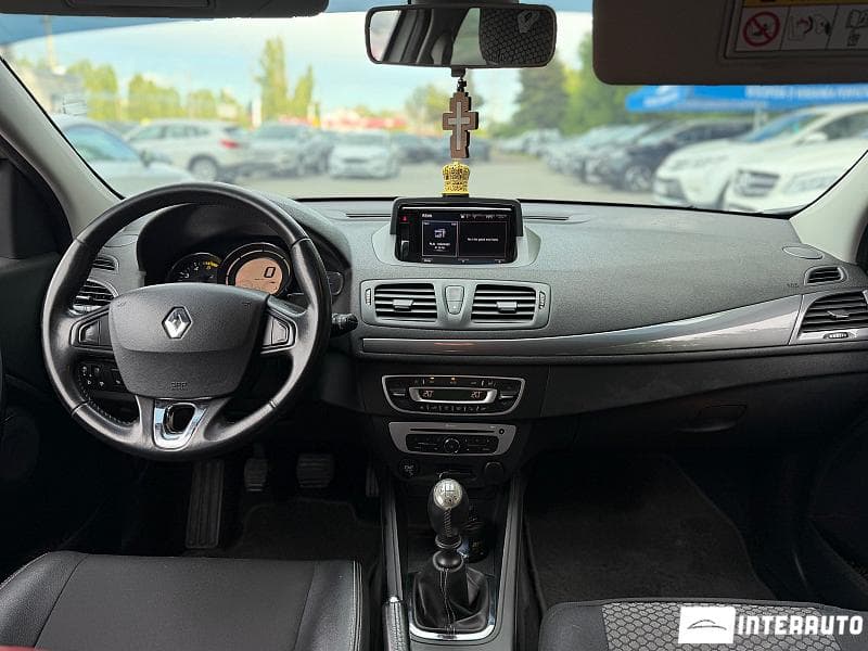 2015 Renault Megane — Miniatură 15