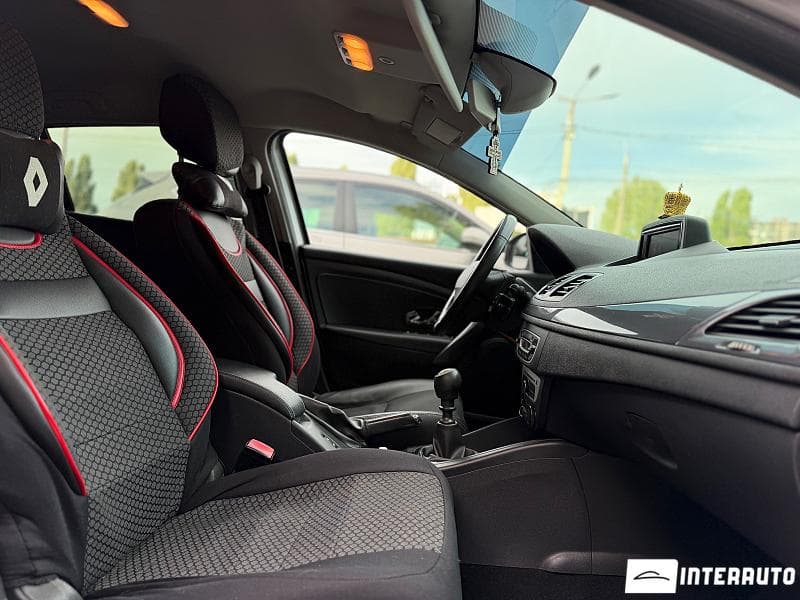 2015 Renault Megane — Miniatură 16