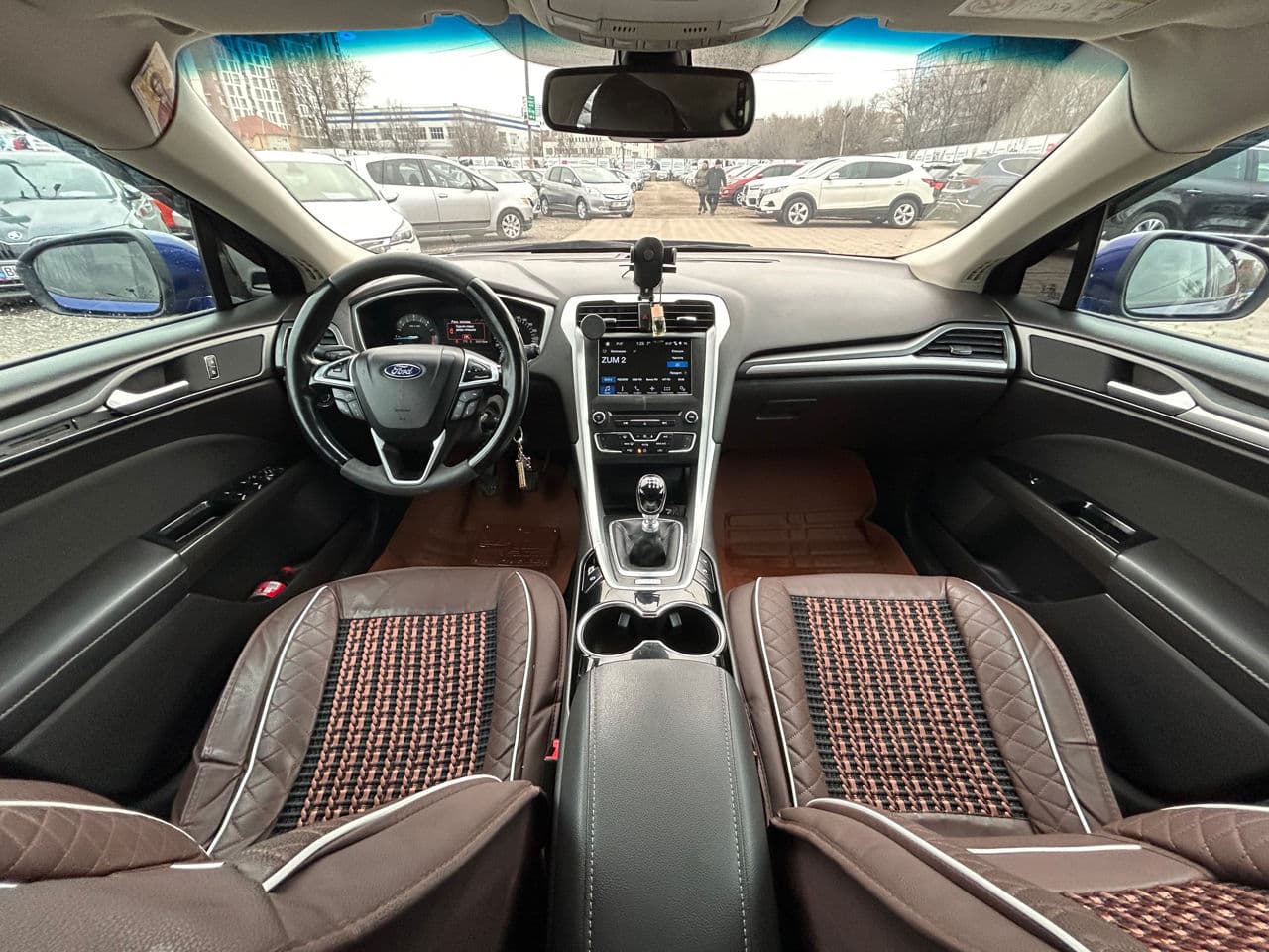Ford Mondeo 2016 — Миниатюра 8