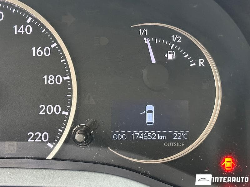 Lexus CT 200h 2015 — Миниатюра 10