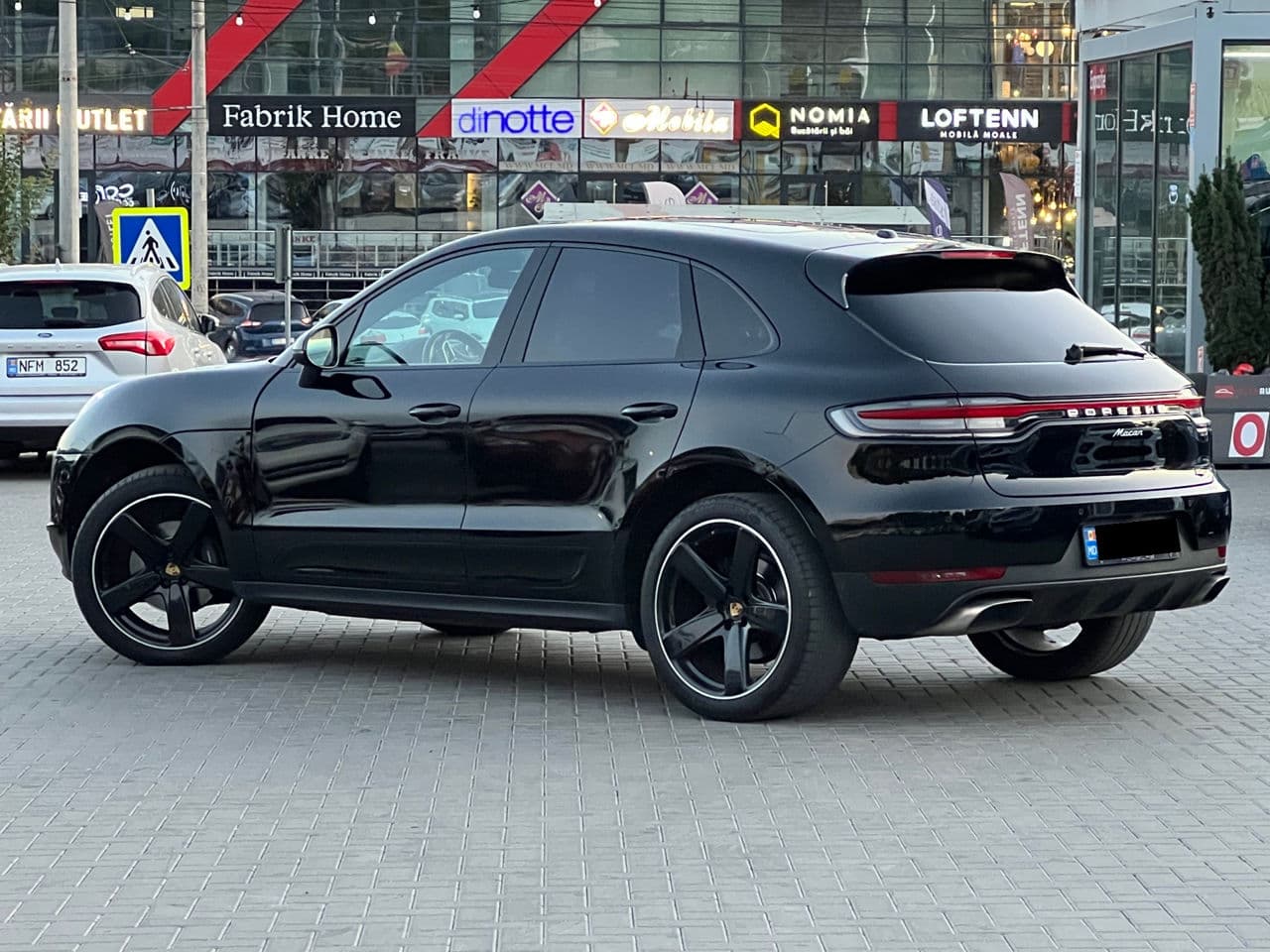 Porsche Macan 2020 — Миниатюра 4