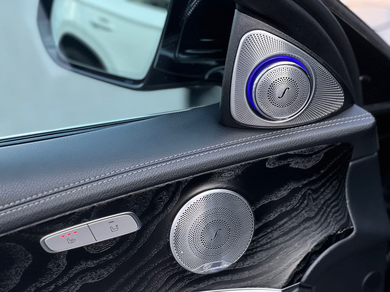 Mercedes E 220 2016 — Миниатюра 18
