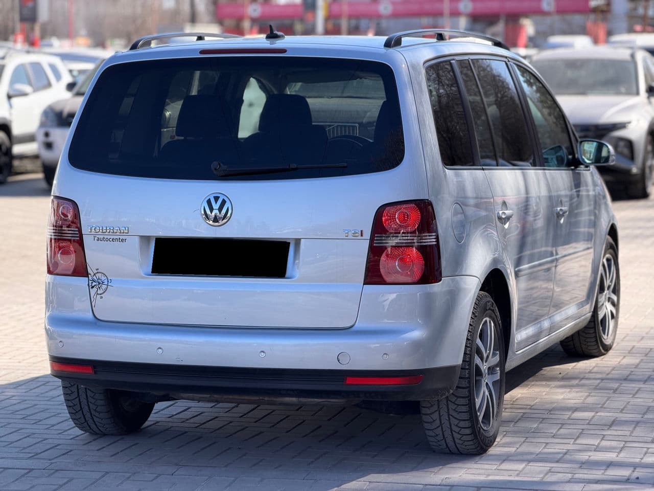 Volkswagen Touran 2008 — Миниатюра 4