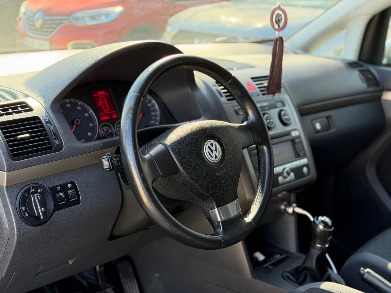 Volkswagen Touran 2008 — Миниатюра 8