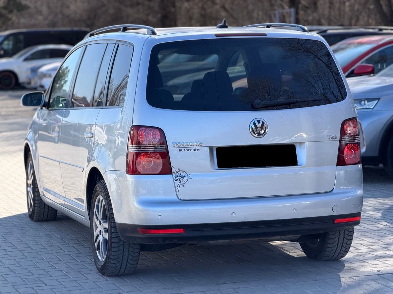 Volkswagen Touran 2008 — Миниатюра 2