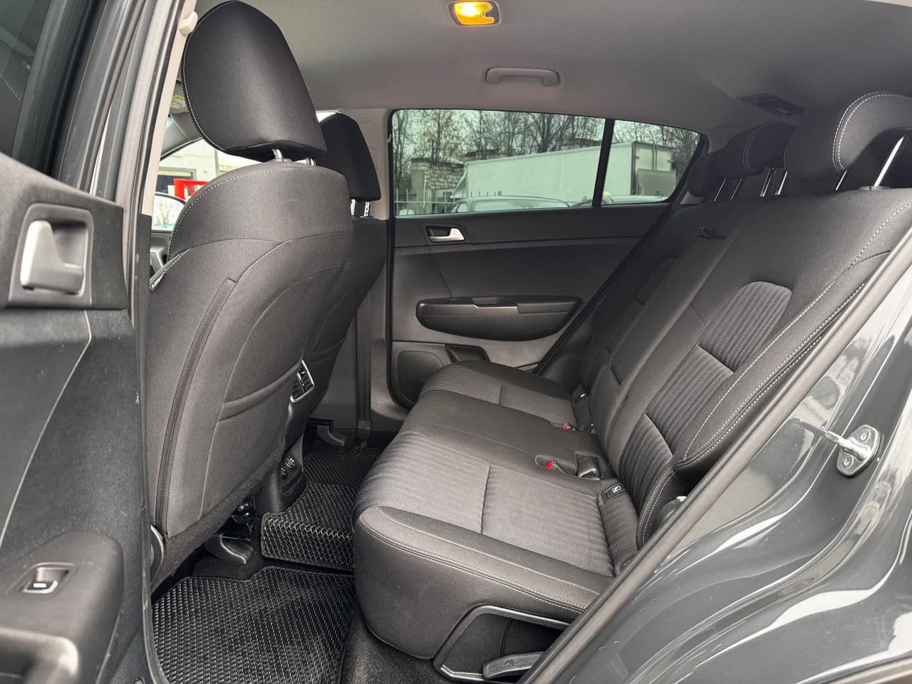 Kia Sportage 2021 — Миниатюра 16