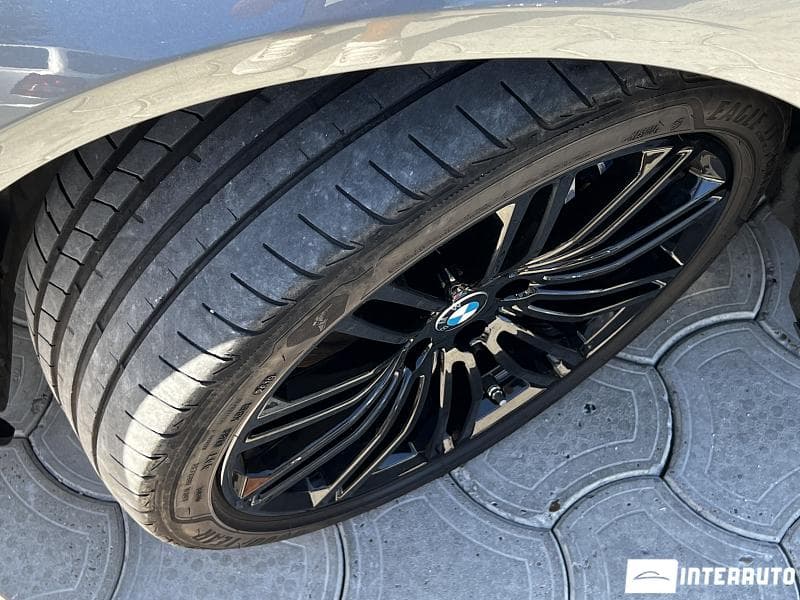 BMW 530e 2019 — Миниатюра 5