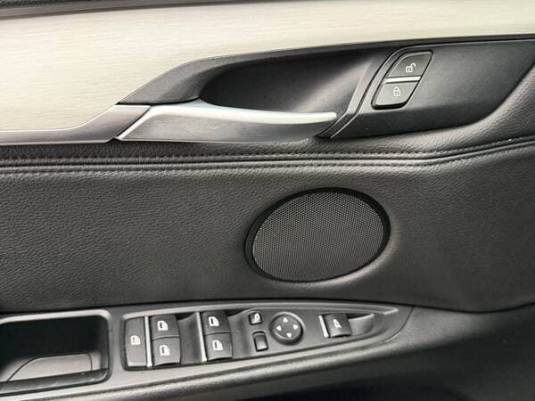 BMW X5 4.0e 2015 — Миниатюра 16