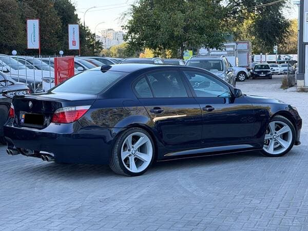BMW 530 2003 — Миниатюра 3