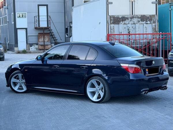 BMW 530 2003 — Миниатюра 4