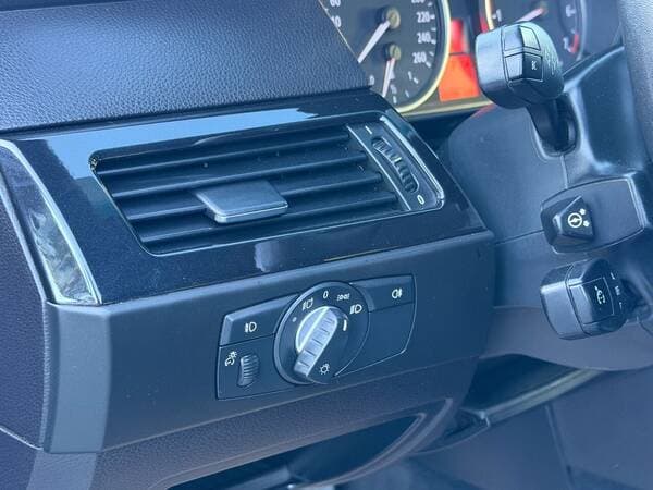 BMW 530 2003 — Миниатюра 13