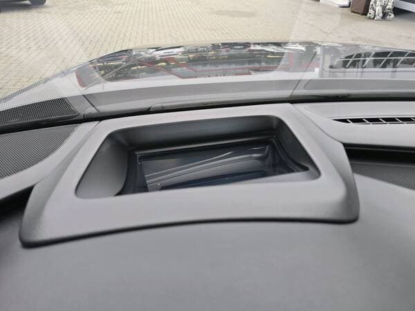 2016 Audi A8 — Miniatură 12