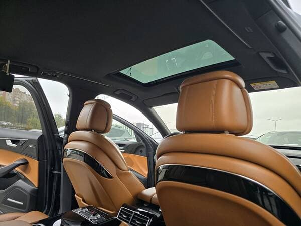 2016 Audi A8 — Miniatură 24