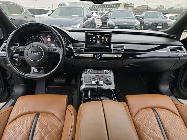 2016 Audi A8 — Miniatură 9