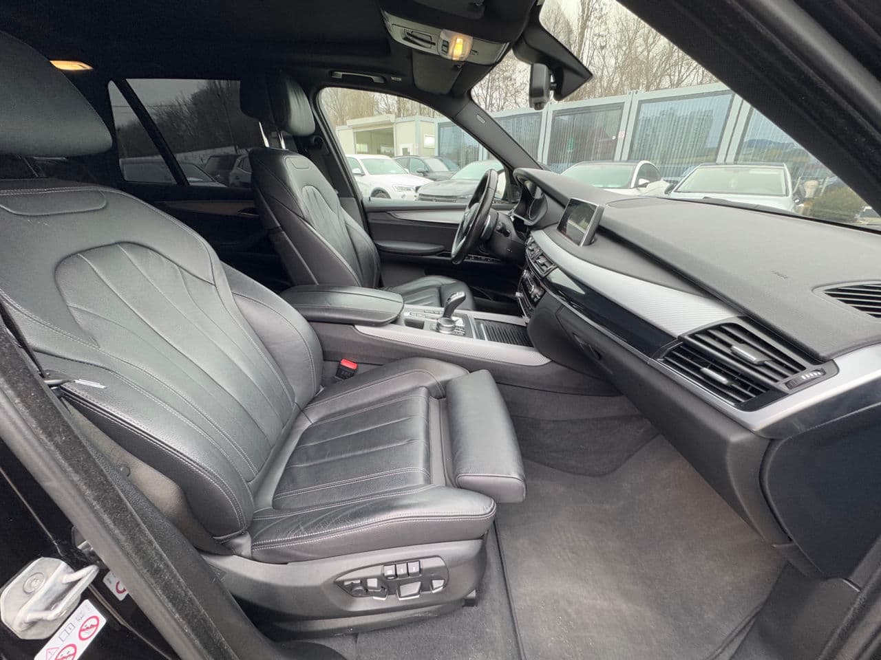 2018 BMW X5 2.5D — Miniatură 22