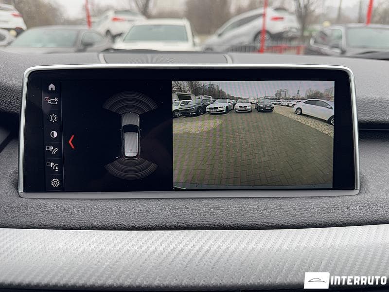 2018 BMW X5 2.5D — Miniatură 16