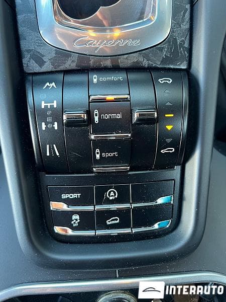 Porsche Cayenne S 2011 — Миниатюра 15