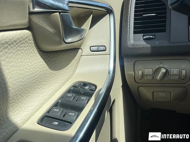 Volvo XC 60 2012 — Миниатюра 10