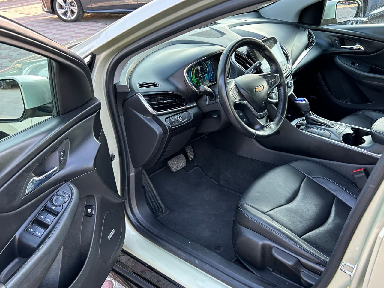 Chevrolet Volt 2016 — Миниатюра 6
