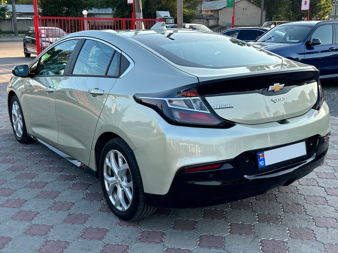 Chevrolet Volt 2016 — Миниатюра 2