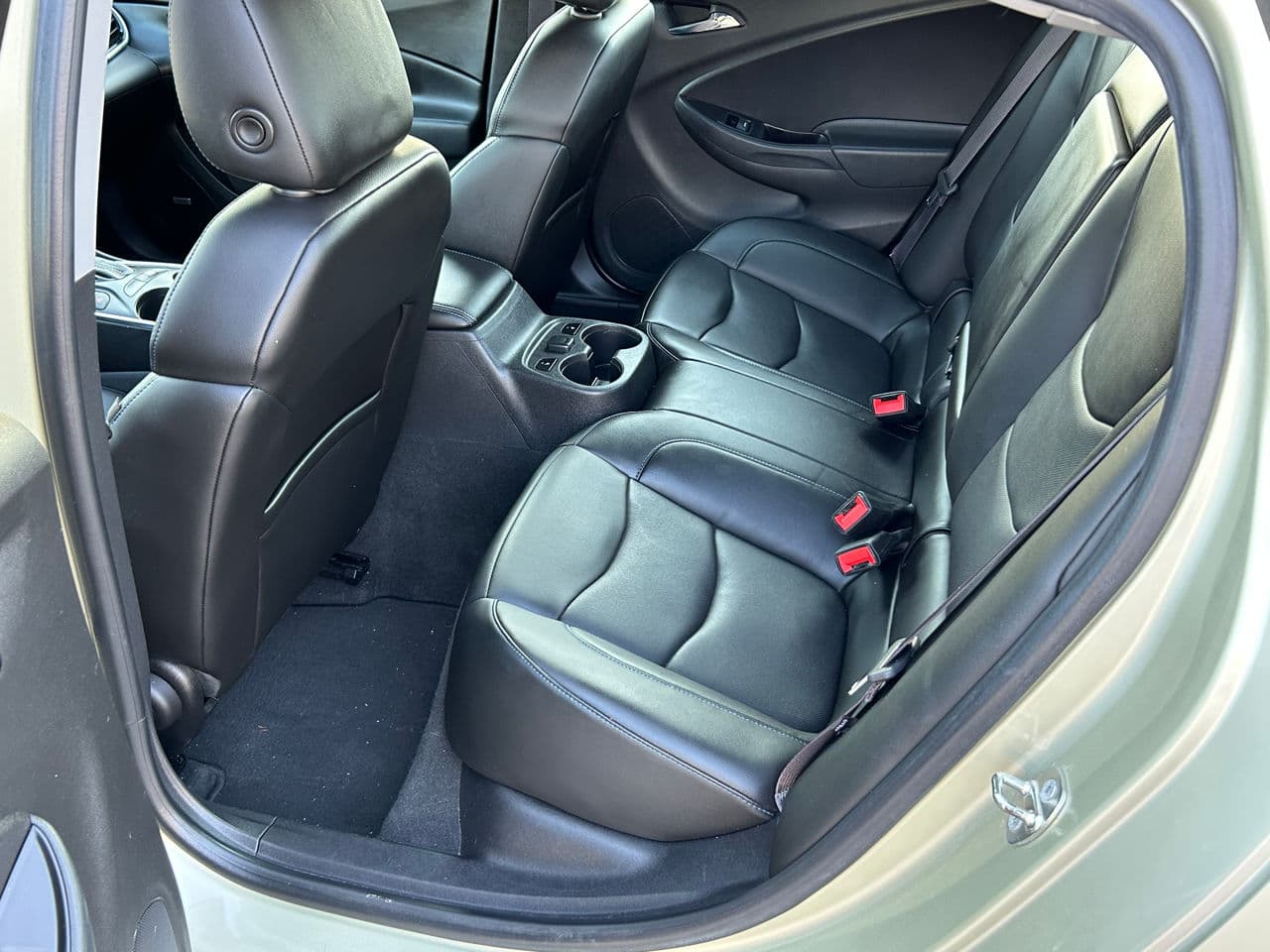 Chevrolet Volt 2016 — Миниатюра 14