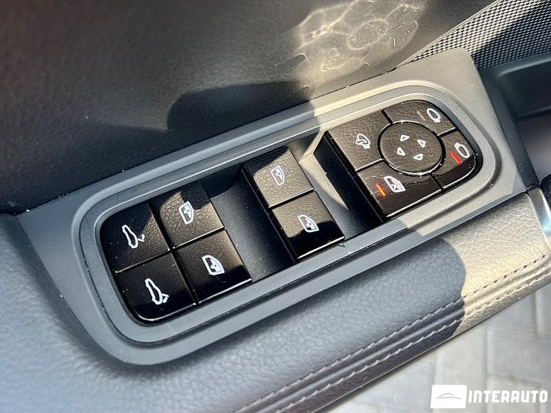 Porsche Cayenne 2019 — Миниатюра 23