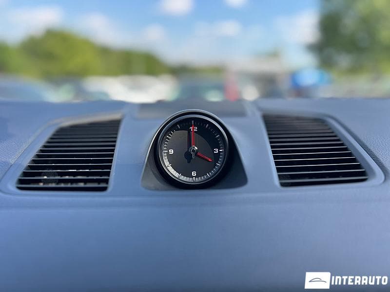 Porsche Cayenne 2019 — Миниатюра 10