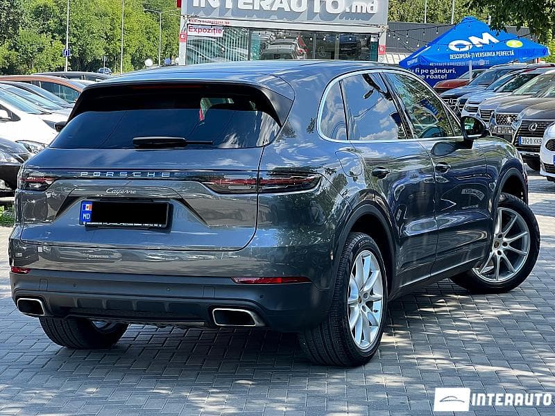 Porsche Cayenne 2019 — Миниатюра 3