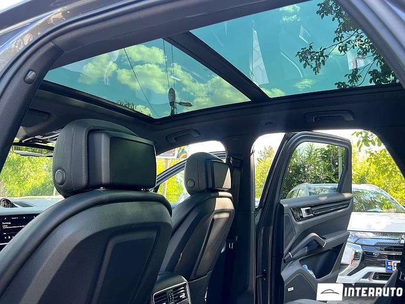 Porsche Cayenne 2019 — Миниатюра 15