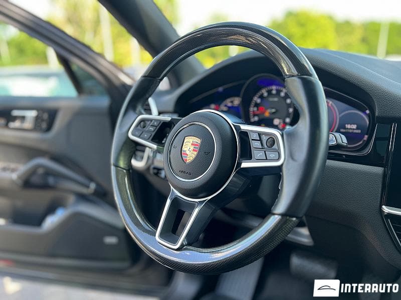 Porsche Cayenne 2019 — Миниатюра 7