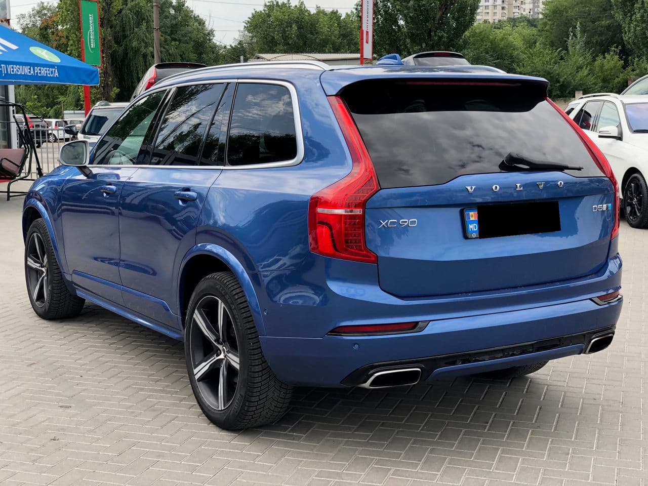 Volvo XC 90 2018 — Миниатюра 2