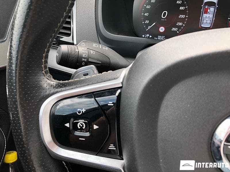 Volvo XC 90 2018 — Миниатюра 10