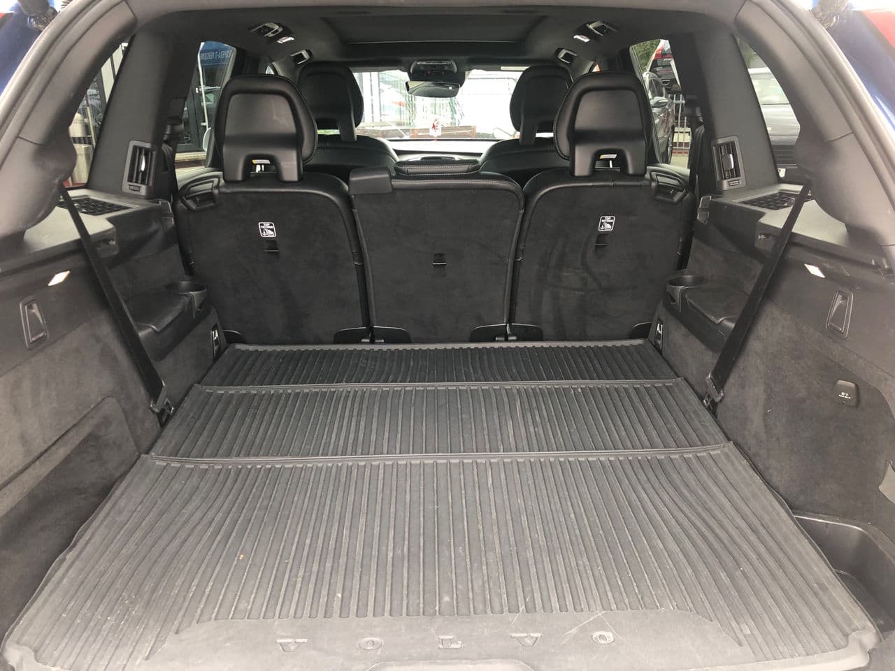 Volvo XC 90 2018 — Миниатюра 19