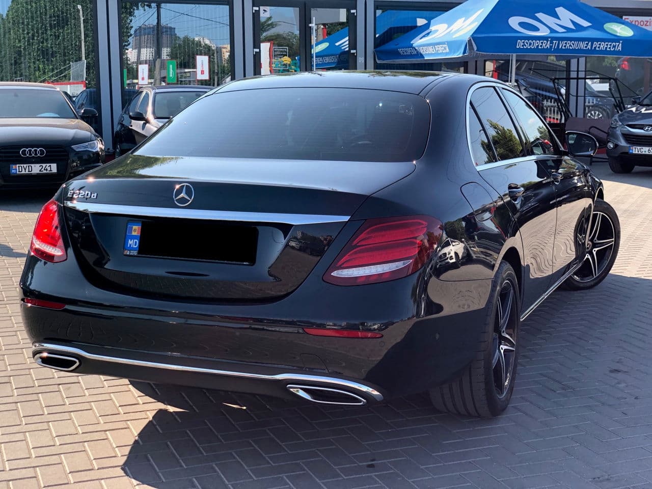 Mercedes E 220 2016 — Миниатюра 3