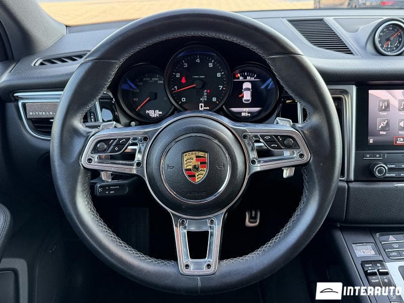 Porsche Macan 2017 — Миниатюра 12