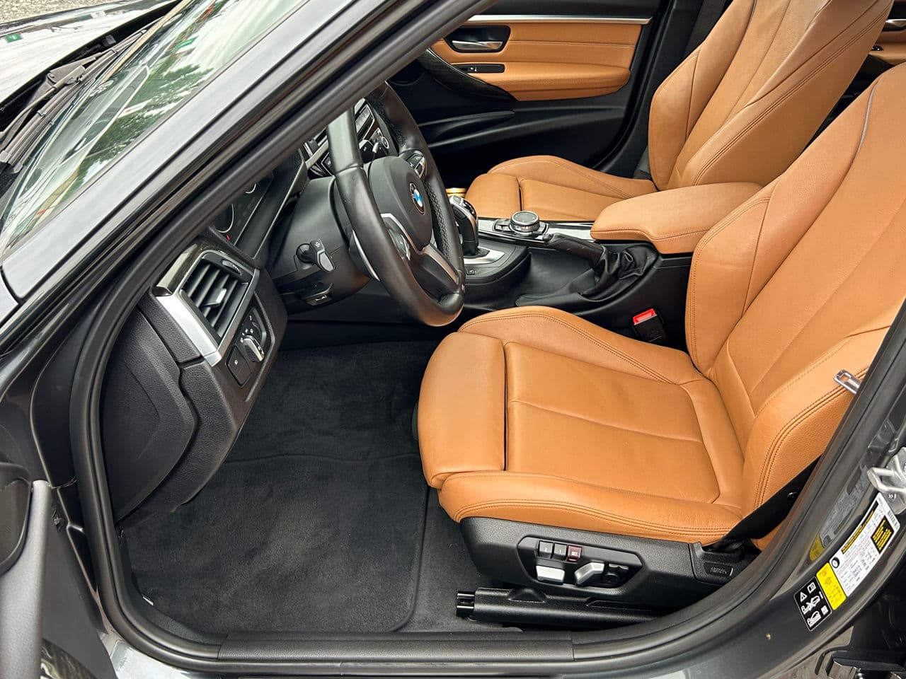 BMW 330 2017 — Миниатюра 8