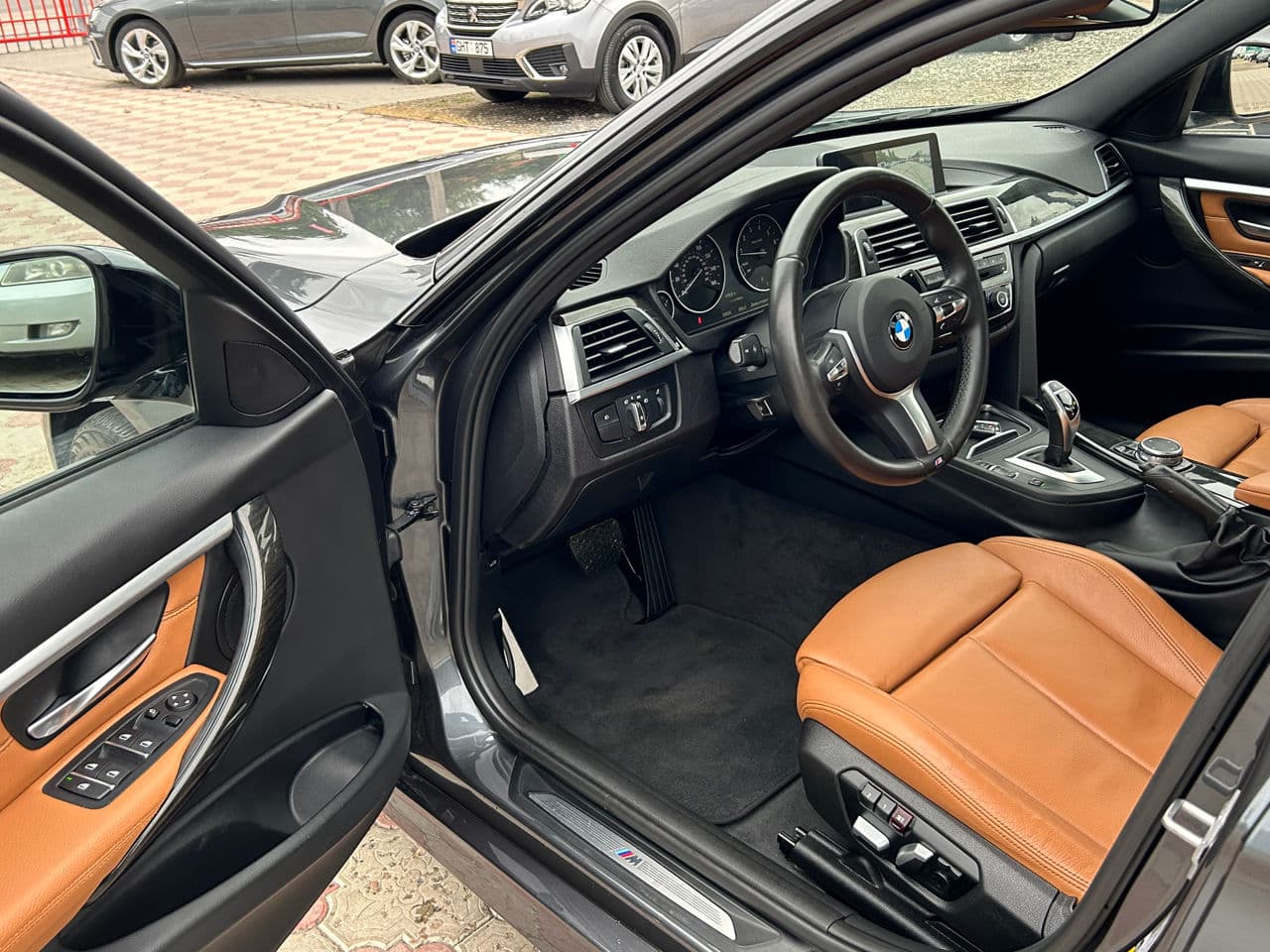 BMW 330 2017 — Миниатюра 6