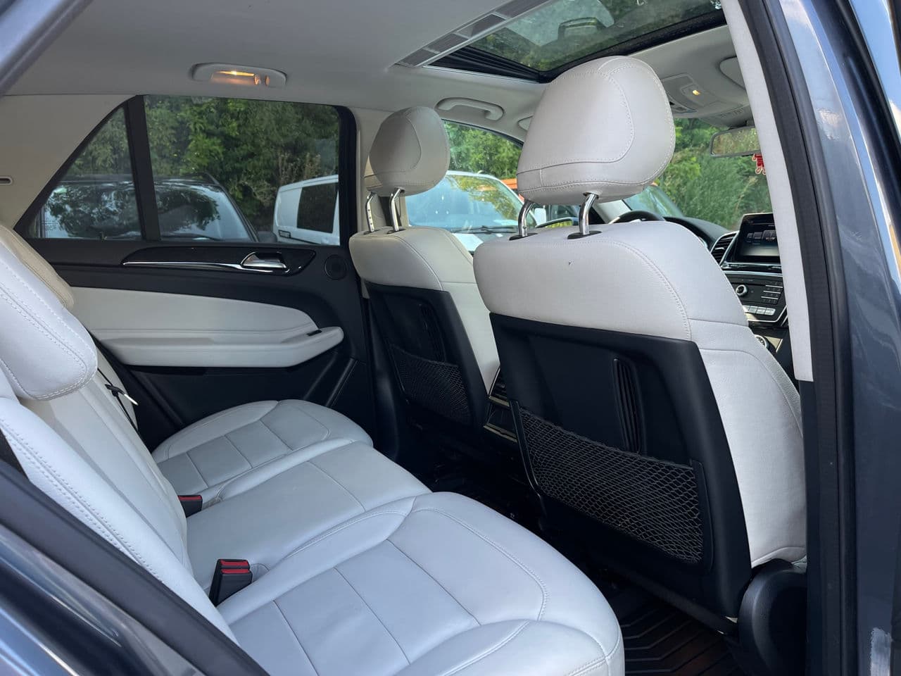 Mercedes GLE 550e 2016 — Миниатюра 22