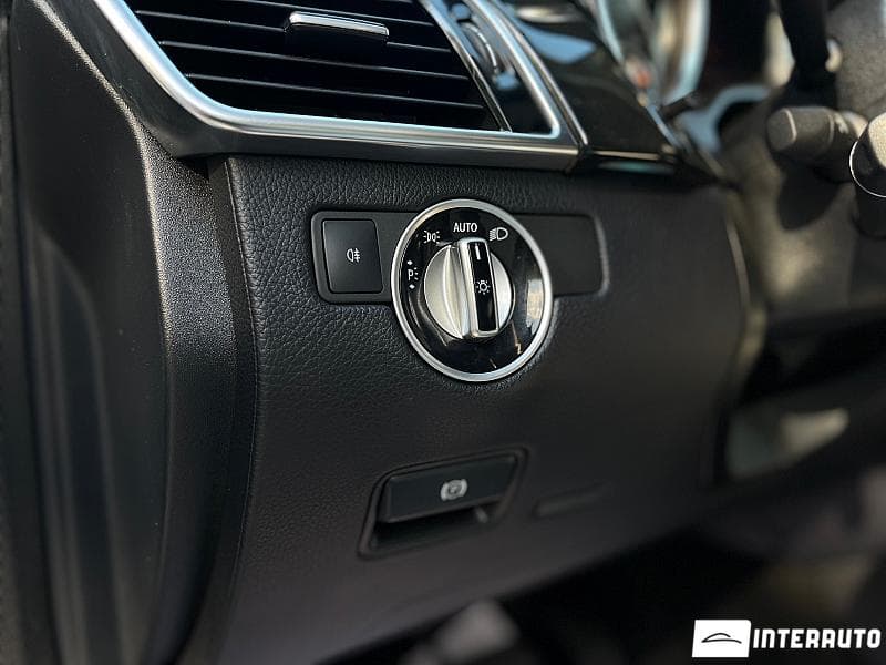 Mercedes GLE 550e 2016 — Миниатюра 10