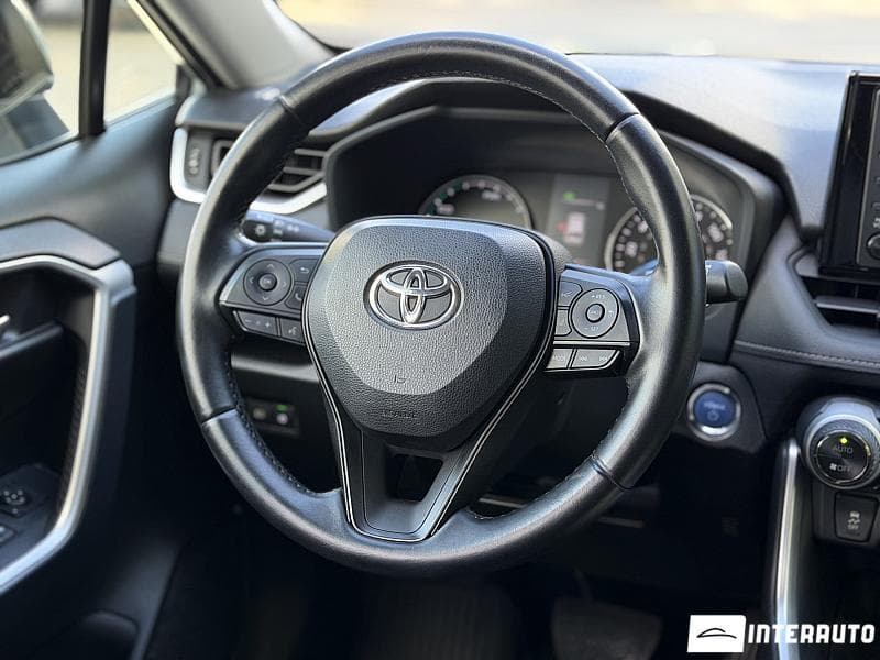 Toyota Rav-4 2022 — Миниатюра 13