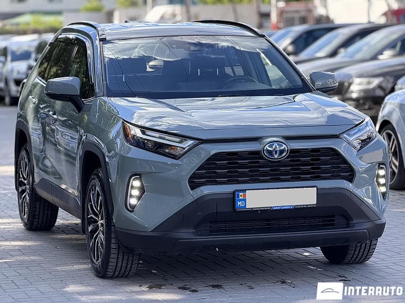 Toyota Rav-4 2022 — Миниатюра 3