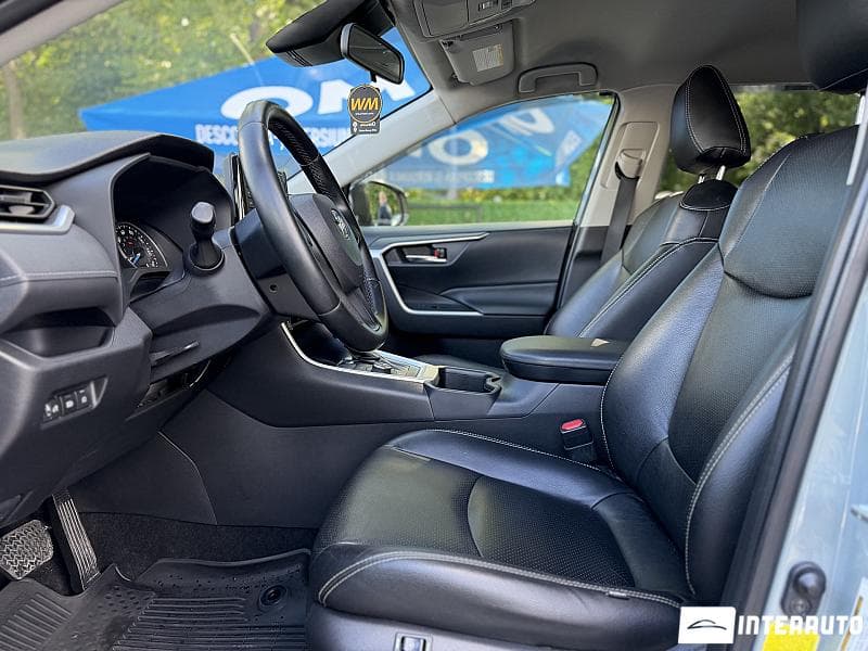 Toyota Rav-4 2022 — Миниатюра 7