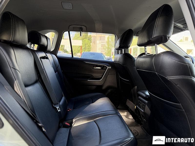 Toyota Rav-4 2022 — Миниатюра 19