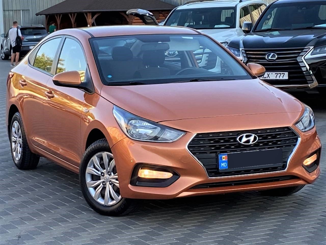 2017 Hyundai Accent — Miniatură 3